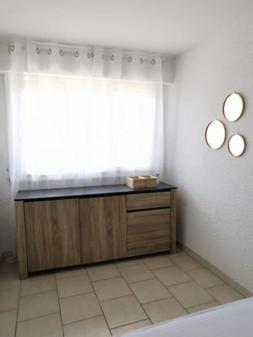 Plage Des Chalets Appartement T2+Terrasse Gruissan Exterior photo